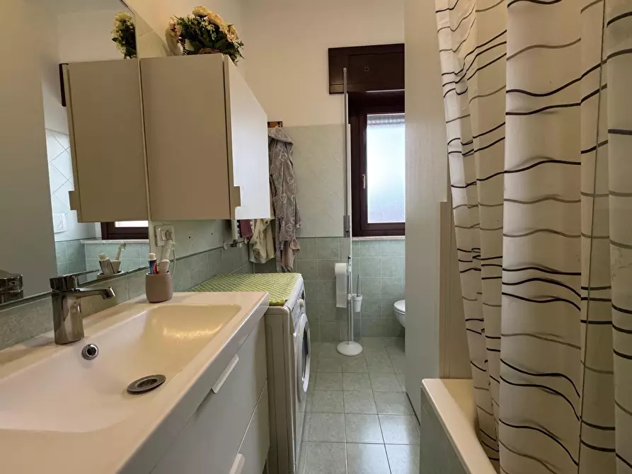 Immagine 14 di Bilocale in vendita  in Via Amatore Sciesa 82 a Marino