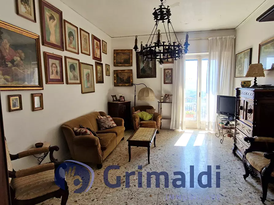 Immagine 3 di Pentalocale in vendita  in Via Filippo Palizzi 119 a Napoli