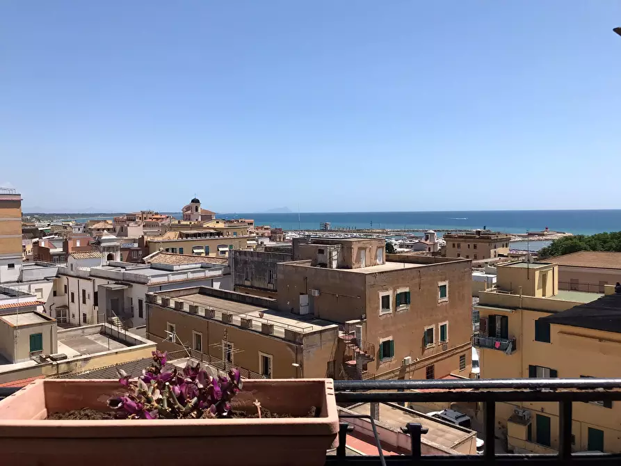 Immagine 1 di Pentalocale in affitto  in VIA VOLTURNO 5 a Nettuno