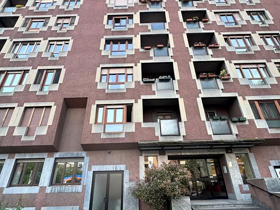 Immagine 4 di Ufficio in vendita  in Viale Paolo Onorato Vigliani 13 a Milano