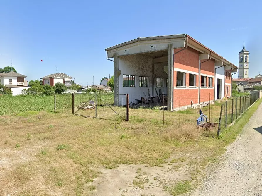 Immagine 1 di Magazzino in vendita  in Via Circonvallazione a Villata