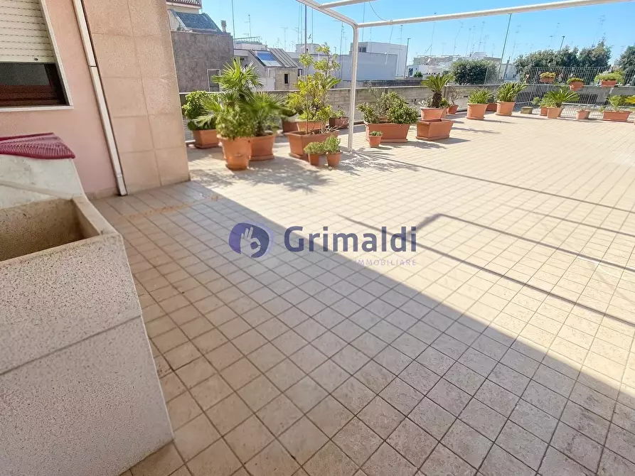 Immagine 34 di Quadrilocale in vendita  in Via Lupiae 46 a Lecce