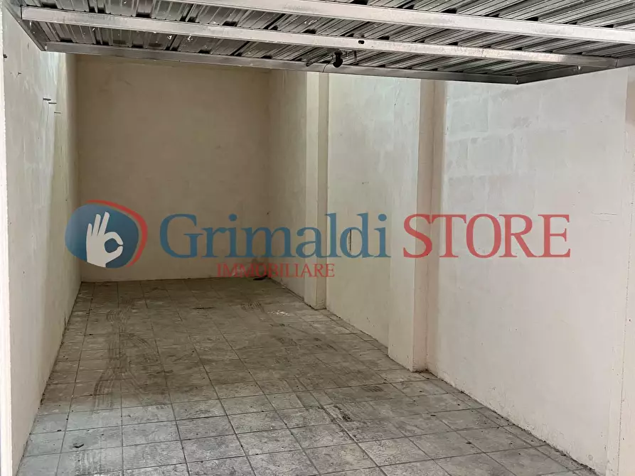 Immagine 6 di Garage in vendita  in Via Ettore D'Amore 16 a Lecce