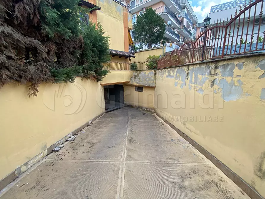 Immagine 3 di Garage in vendita  a Melito Di Napoli
