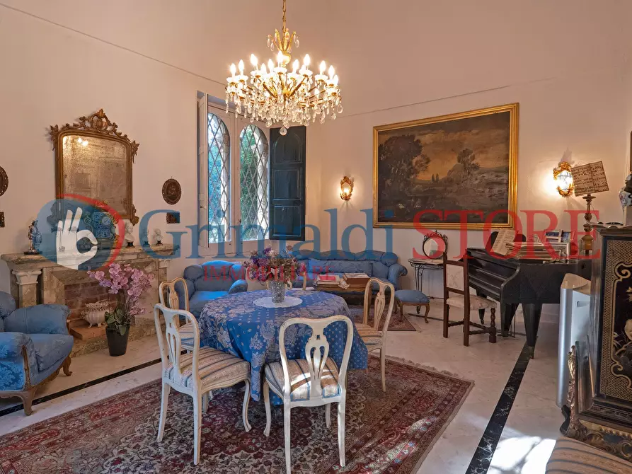 Immagine 3 di Villa in vendita  in Via San Fili 110 a Monteroni Di Lecce
