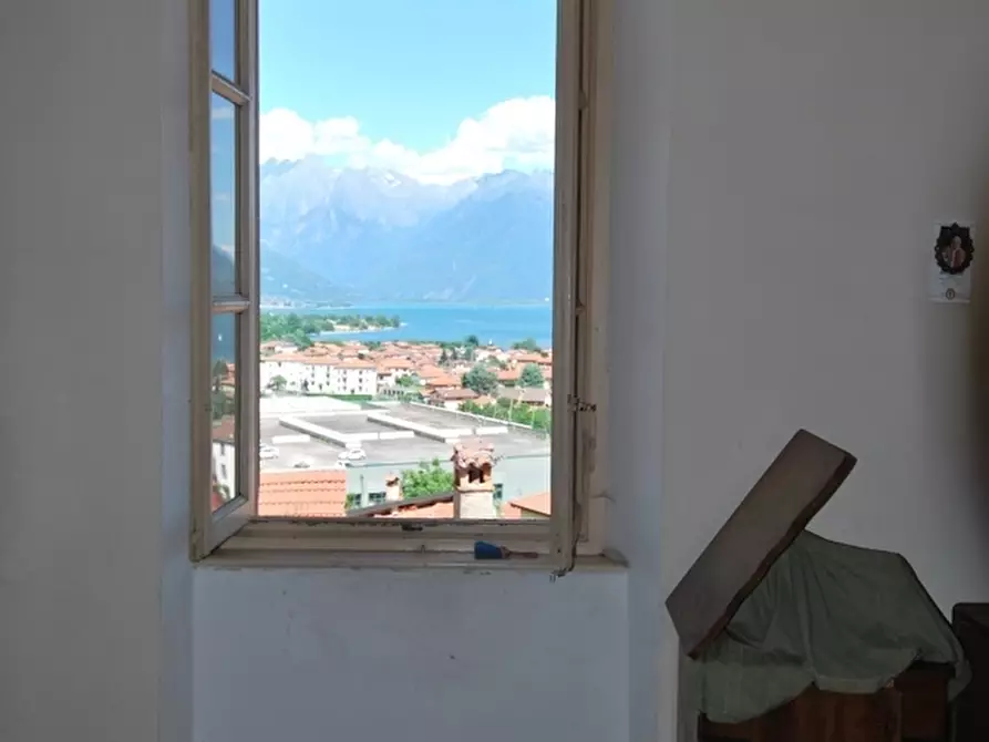 Immagine 4 di Terratetto in vendita  in via Castello 4 a Dongo