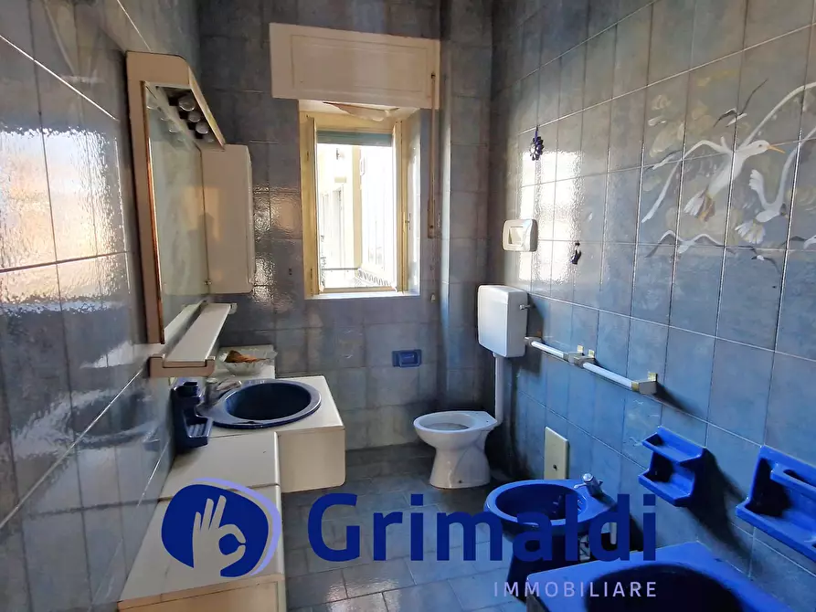 Immagine 20 di Pentalocale in vendita  in Via Michelangelo Schipa a Napoli