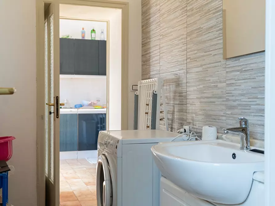 Immagine 74 di Villa in vendita  in Via Camaiore 2 a Lecce