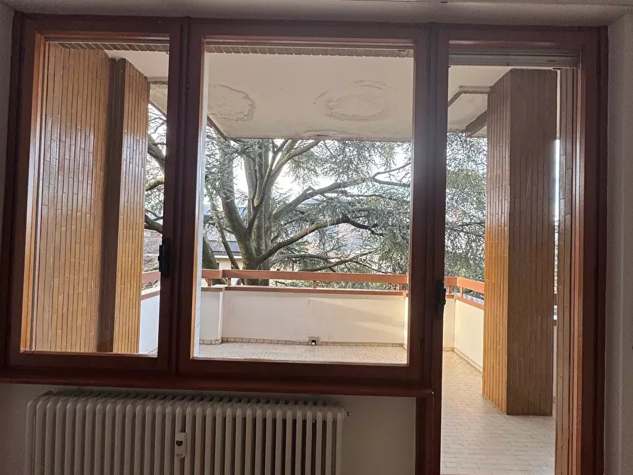 Immagine 10 di Quadrilocale in affitto  in Via Enrico Musa 4 a Como