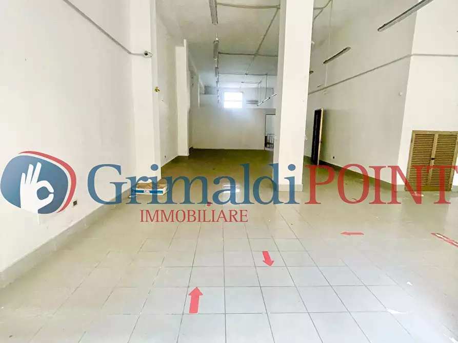 Immagine 19 di Locale commerciale in vendita  in Via Don Luigi Sturzo 53 a Lecce