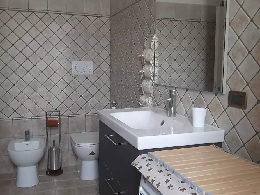 Immagine 10 di Trilocale in affitto  in Via Luigi Mazza 33 a Anzio