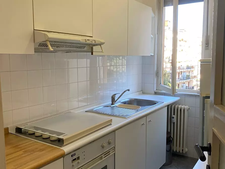 Immagine 9 di Bilocale in affitto  a Como