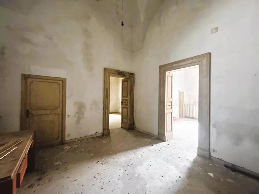 Immagine 49 di Pentalocale in vendita  in Vico dei Fieschi 2 a Lecce