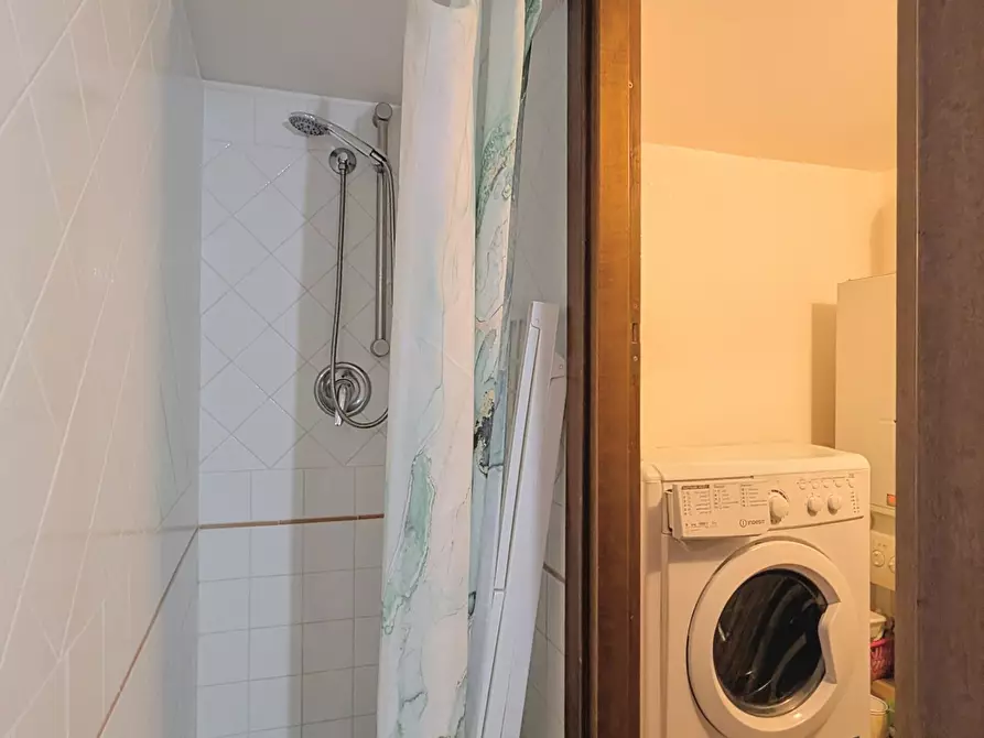 Immagine 32 di Trilocale in vendita  in Piazza Segneri-Soffredini 3 a Nettuno