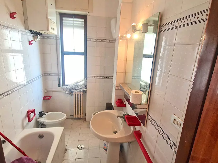 Immagine 23 di Quadrilocale in vendita  in Via Carlo Del Balzo 55 a Avellino