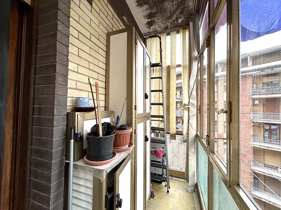 Immagine 10 di Pentalocale in vendita  in Via Tagliamento 85 a Avellino