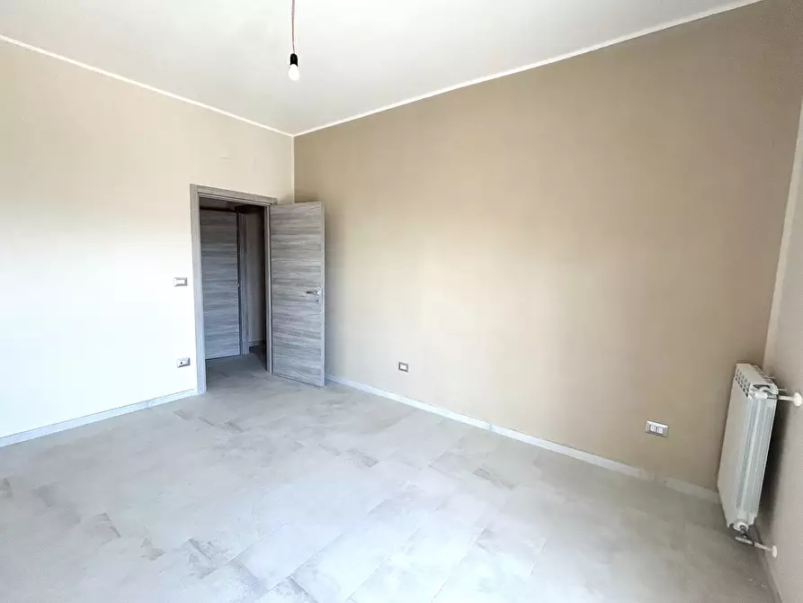 Immagine 14 di Quadrilocale in vendita  in Via Tagliamento 165 a Avellino