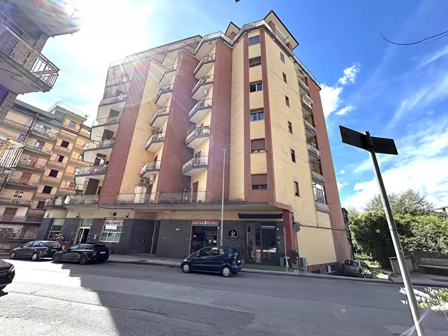 Immagine 1 di Quadrilocale in vendita  in Via Tagliamento 165 a Avellino