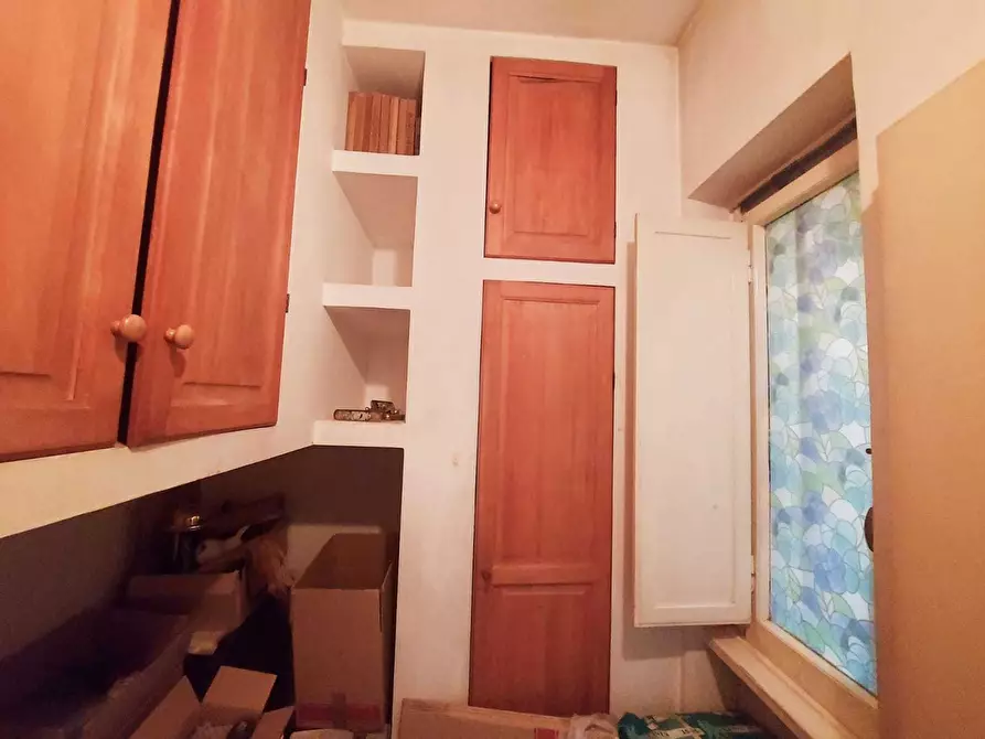 Immagine 12 di Trilocale in vendita  in VIA PAOLA FALCONIERI a Roma