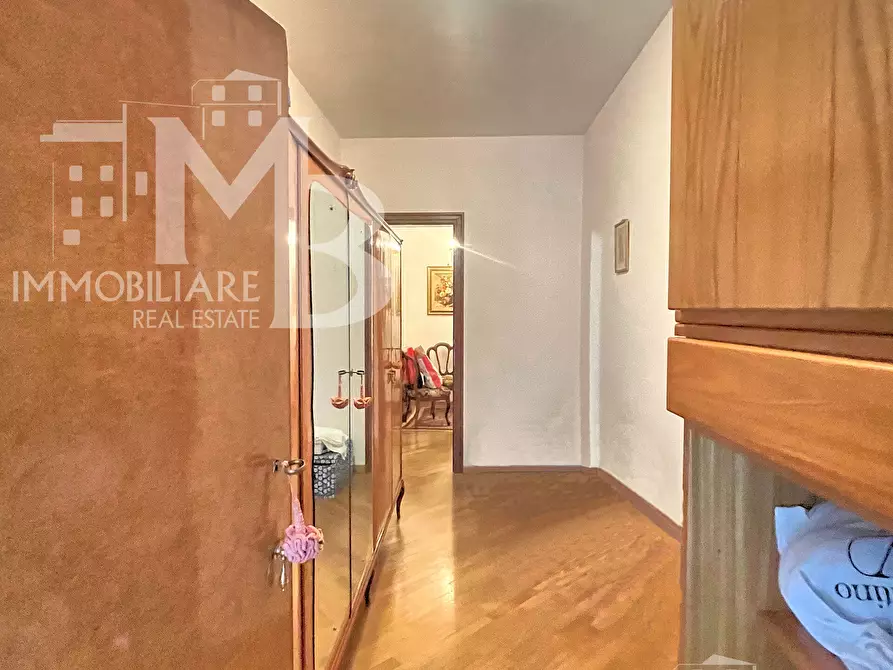 Immagine 38 di Trilocale in vendita  in Via Valleverde 9 a Recco