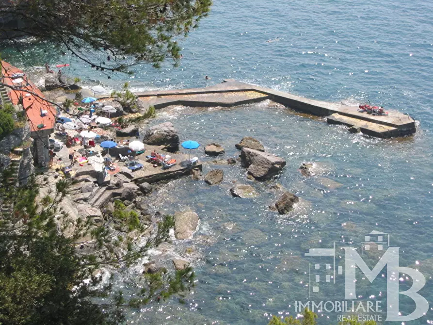 Immagine 20 di Attico in vendita  in Via Alla Torre 2 a Sori