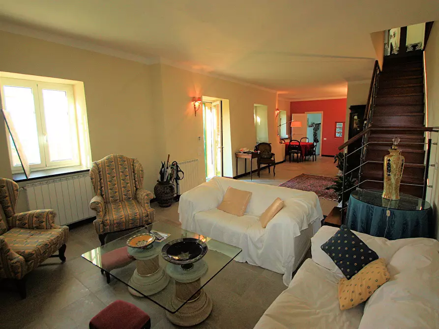 Immagine 4 di Casa indipendente in vendita  a Recco