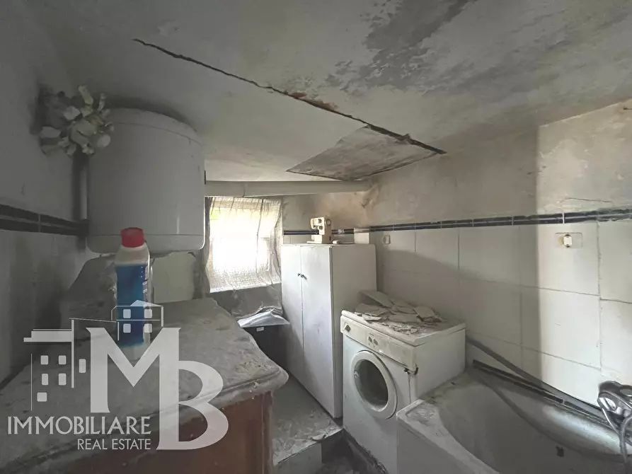 Immagine 41 di Bilocale in vendita  in Via Chiesa Vecchia di Bana 18/A a Camogli