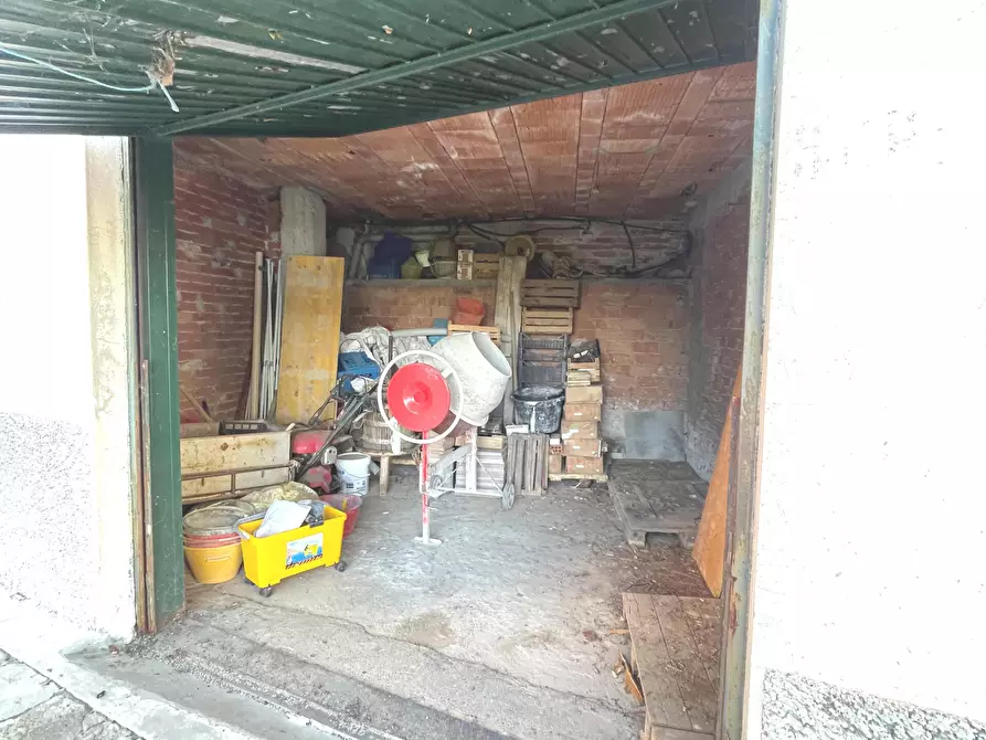 Immagine 17 di Attico in vendita  a Lumarzo