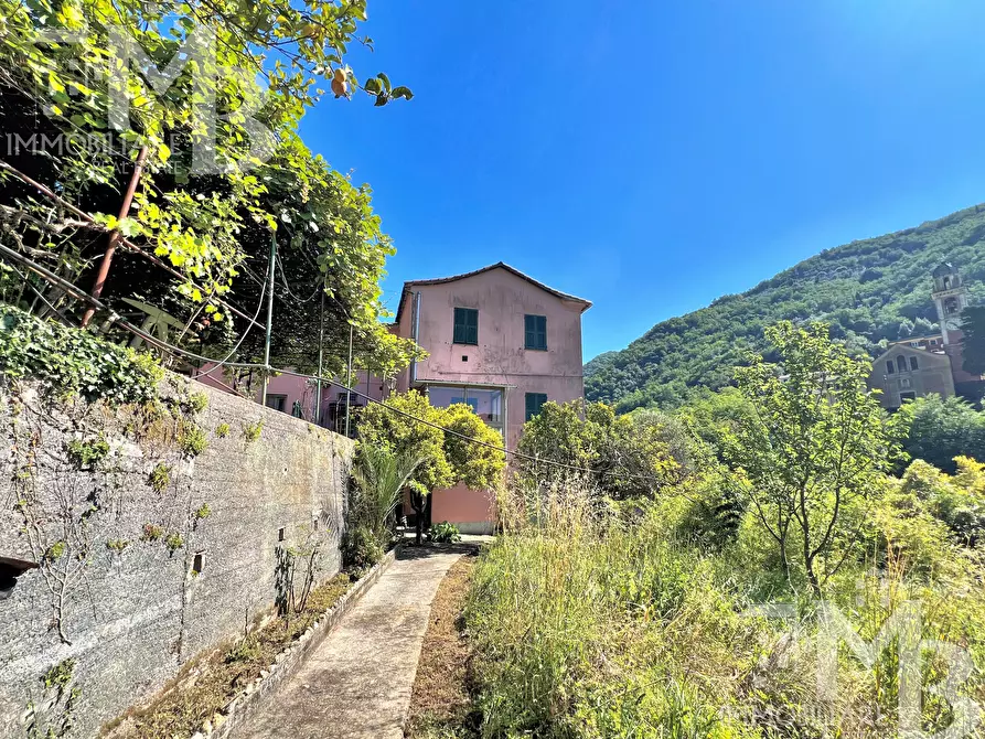 Immagine 7 di Casa indipendente in vendita  in Via del Piano 30 a Avegno
