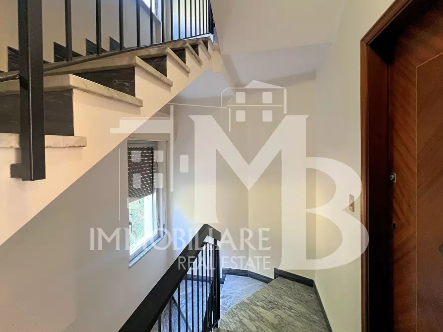 Immagine 27 di Pentalocale in vendita  in Via Privata Gilberto Govi 6 a Recco