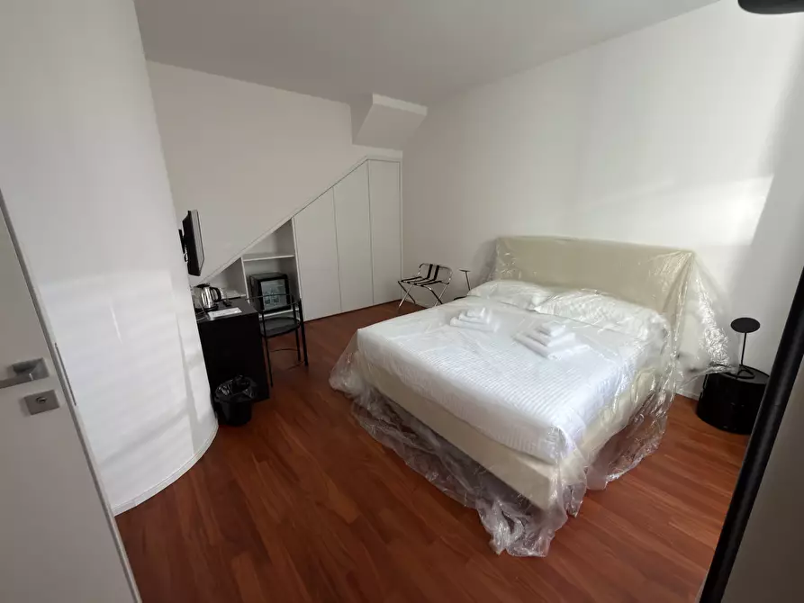 Immagine 11 di Pentalocale in affitto  in Piazza Giacomo Matteotti 8 a Sarzana