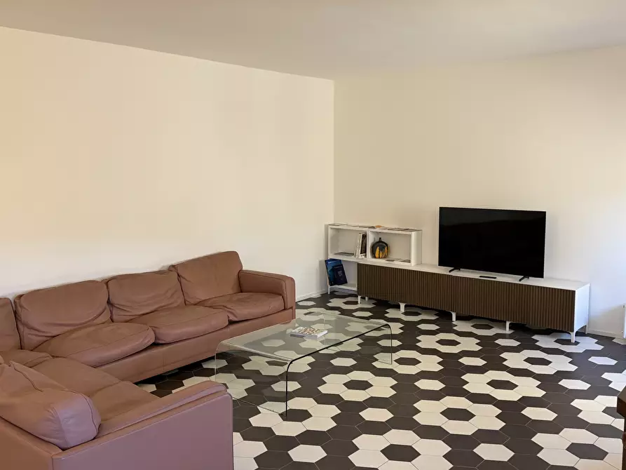 Immagine 3 di Pentalocale in affitto  in Piazza Giacomo Matteotti 8 a Sarzana