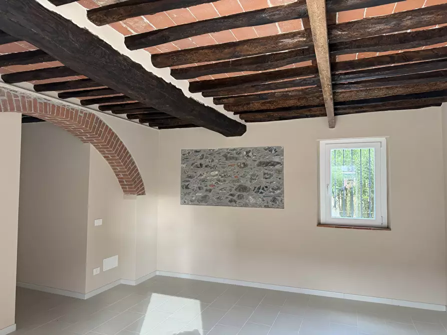 Immagine 3 di Quadrilocale in vendita  a Sarzana