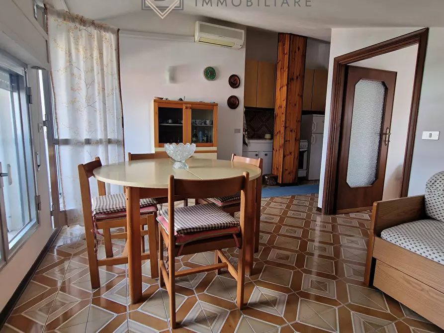 Immagine 2 di Mansarda in vendita  a Ameglia