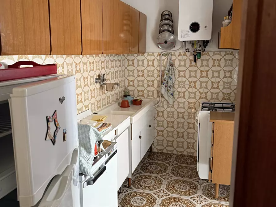 Immagine 3 di Quadrilocale in vendita  a Sarzana