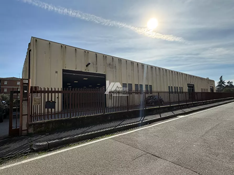 Immagine 14 di Attività artigianale in affitto  in Via Orzinuovi a Brescia