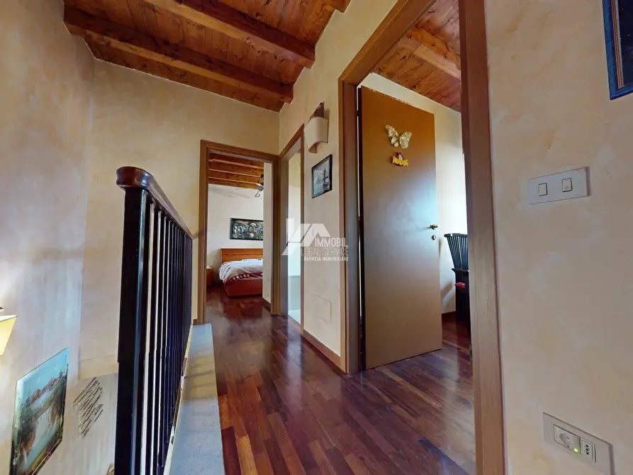 Immagine 15 di Villa in vendita  in Via dei Ronchi 14 a Capriano Del Colle