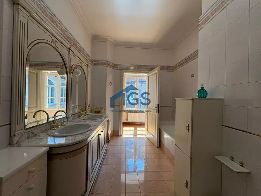 Immagine 17 di Villa in vendita  in Via Santa Giulia 3 a Travagliato