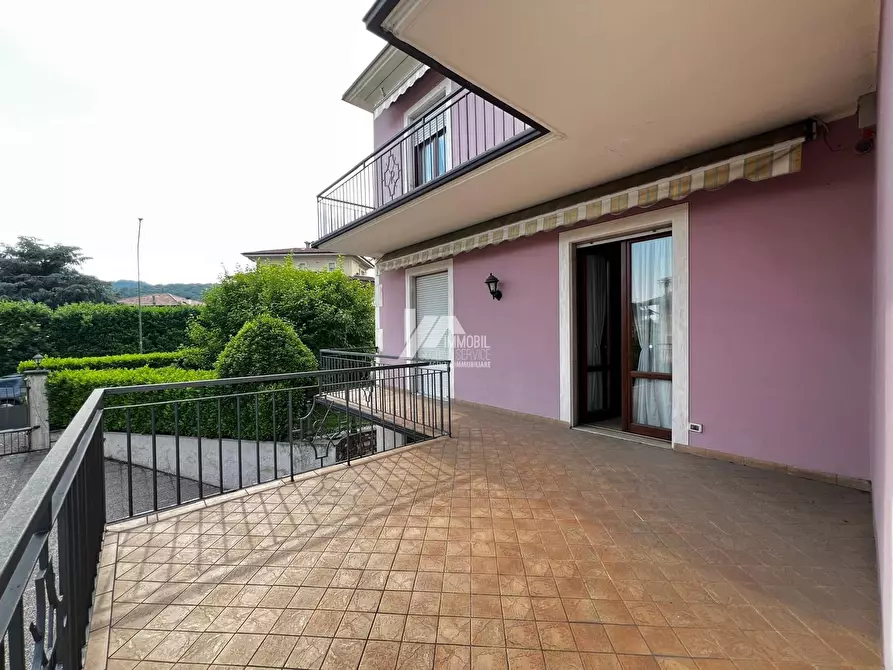 Immagine 1 di Quadrilocale in vendita  a Concesio