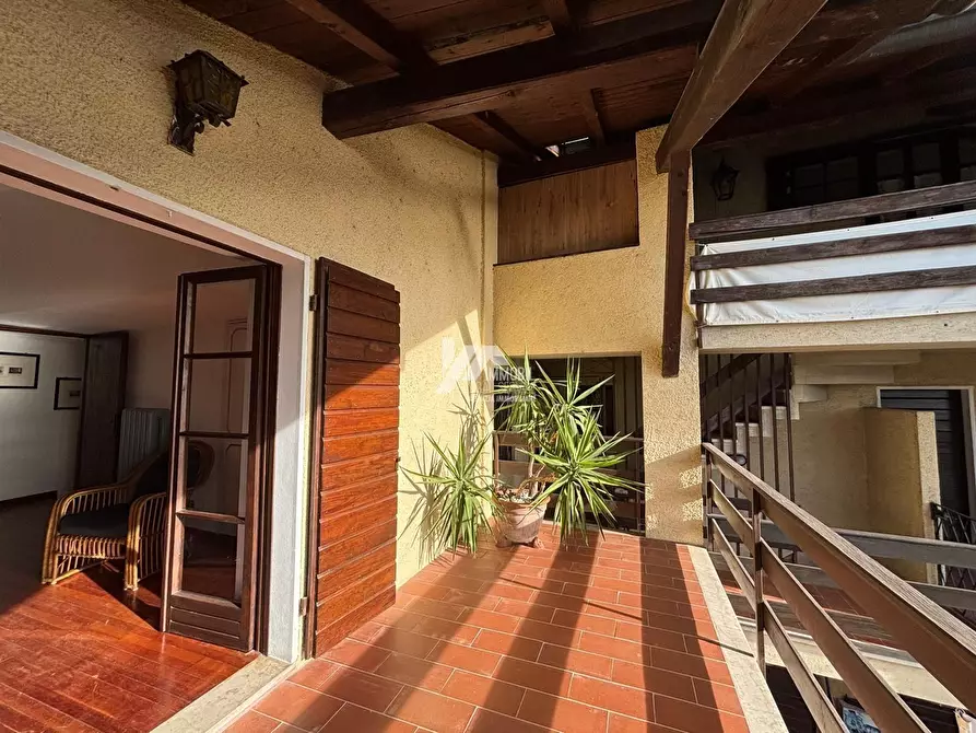 Immagine 7 di Trilocale in vendita  in via bezzuglio 3 a Toscolano-Maderno