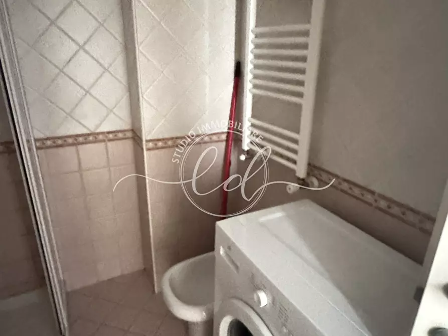 Immagine 18 di Bilocale in vendita  a Pietrasanta