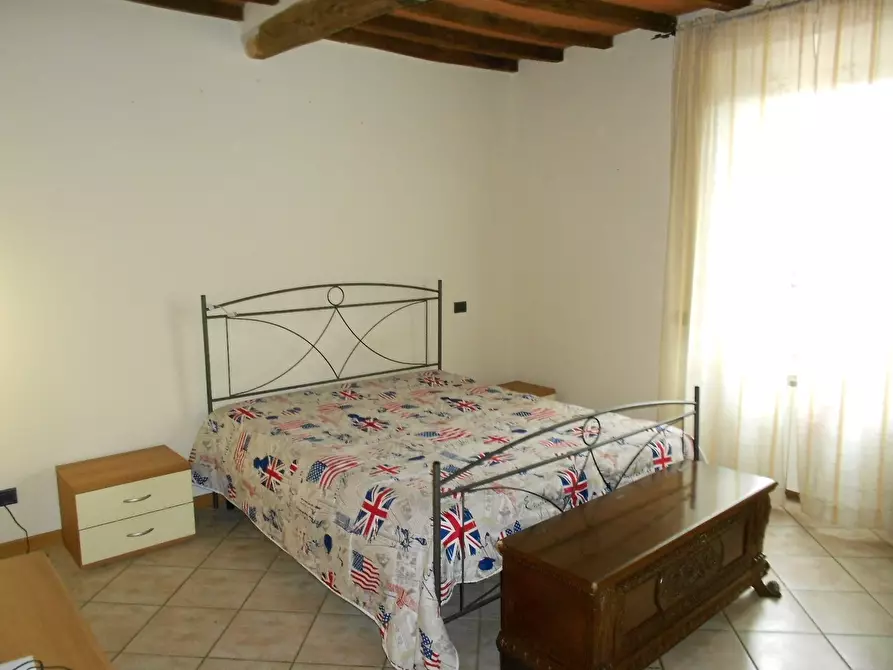 Immagine 15 di Quadrilocale in vendita  a Seravezza