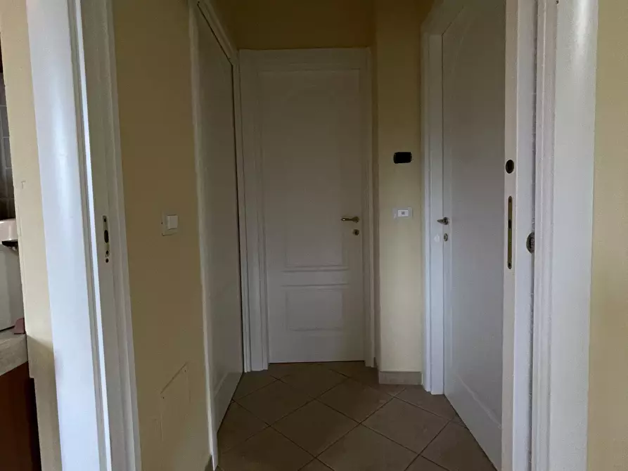 Immagine 7 di Quadrilocale in affitto  a Seravezza