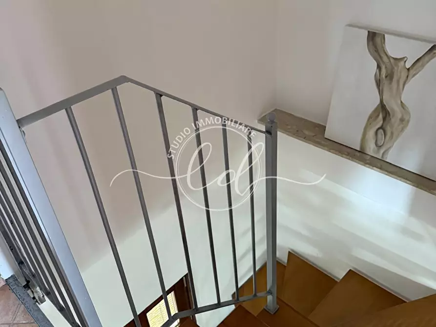 Immagine 12 di Porzione di casa in vendita  a Pietrasanta