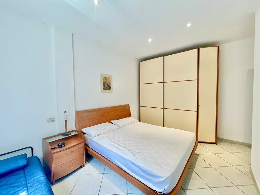 Immagine 17 di Quadrilocale in affitto  a Pietrasanta