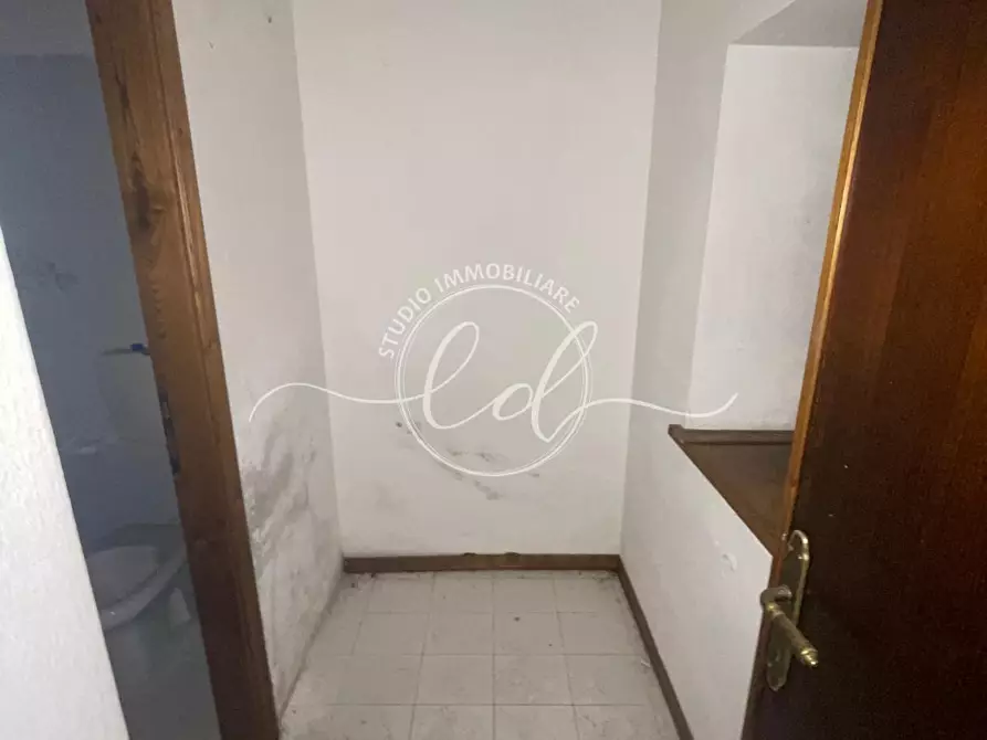 Immagine 36 di Porzione di casa in vendita  a Camaiore