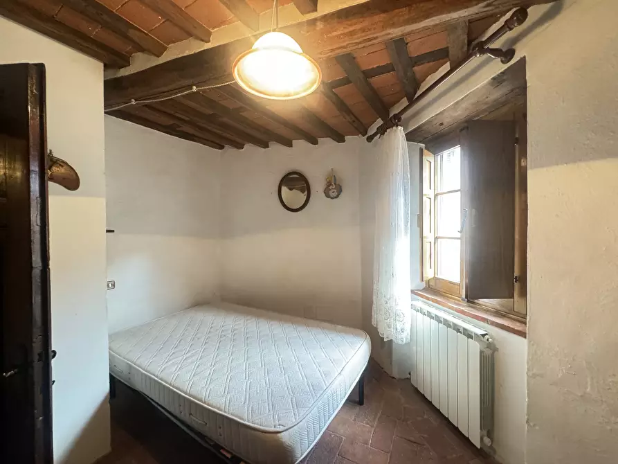 Immagine 27 di Terratetto in vendita  a Camaiore