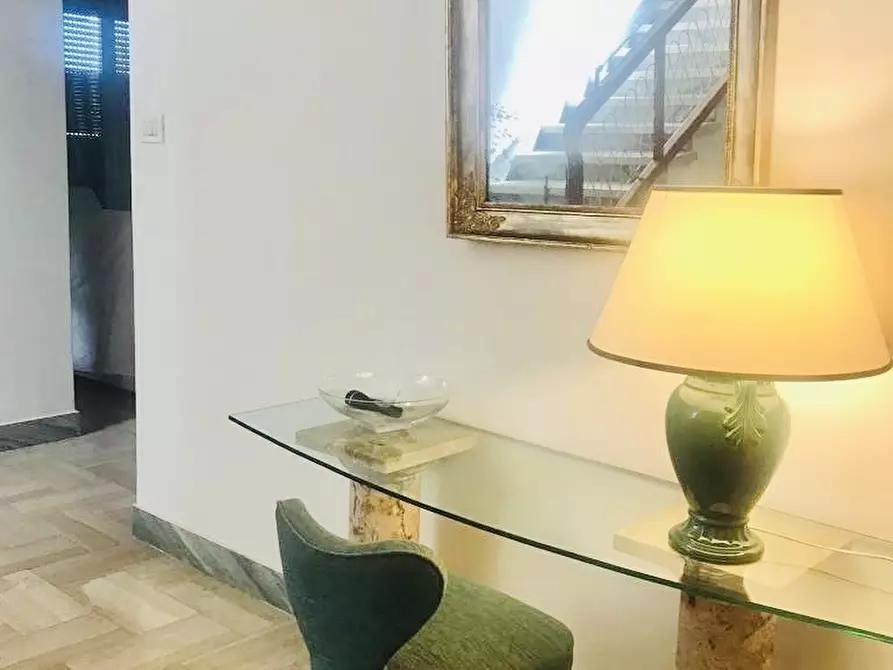 Immagine 10 di Villa in affitto  a Camaiore