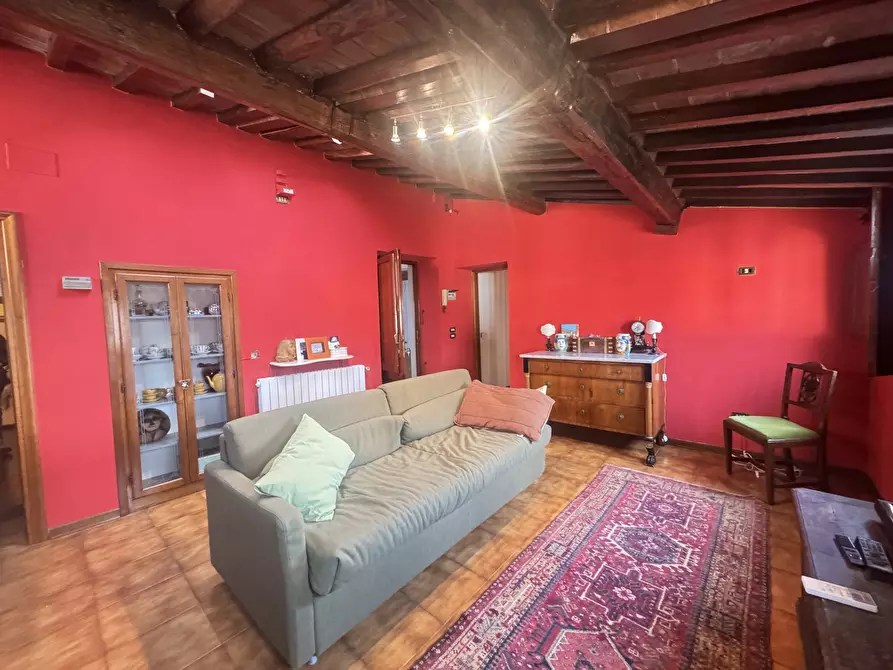 Immagine 12 di Mansarda in affitto  a Pietrasanta