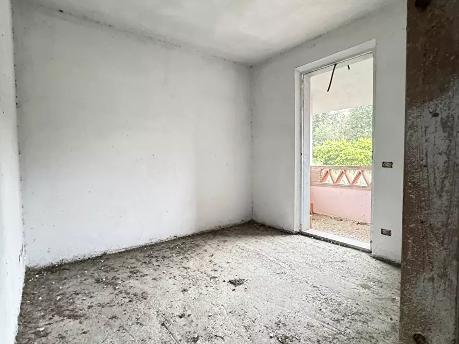 Immagine 22 di Porzione di casa in vendita  a Camaiore